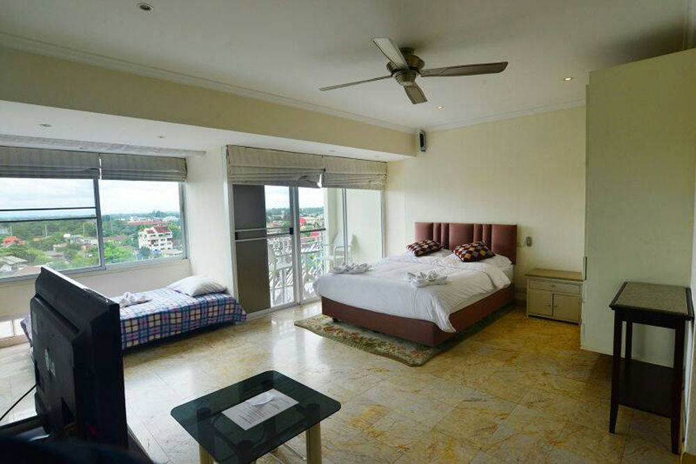 Penthouse Galare Thong Tower Apartment Chiang Mai Exterior foto